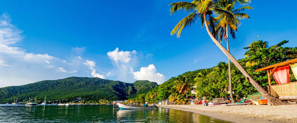 La plage de la Petite Anse, un joyau de la Martinique