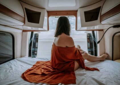 Bien dormir en van : le secret du surmatelas  mémoire de forme